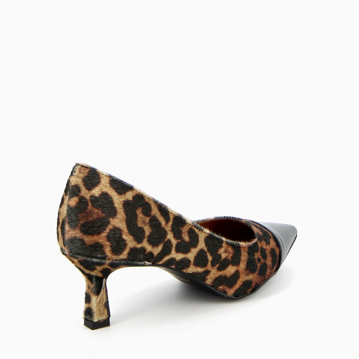 Asiatisches Dekolleté