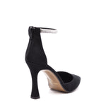 Tracy Schwarze Pumps mit Strassriemen