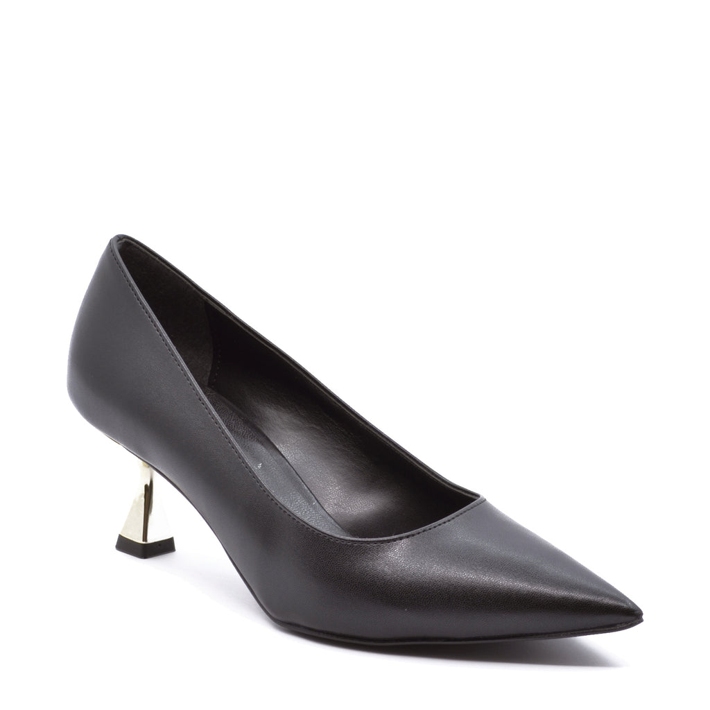 Julie Black Pumps