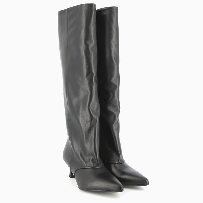 Jane Boot
